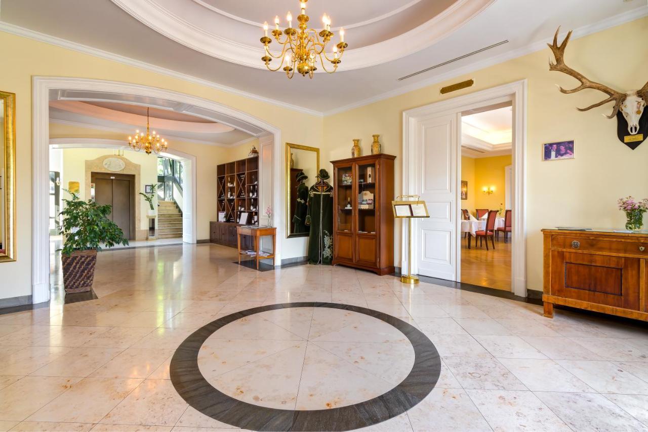 Castle Hotel Grof Degenfeld Superior Торцол Екстер'єр фото