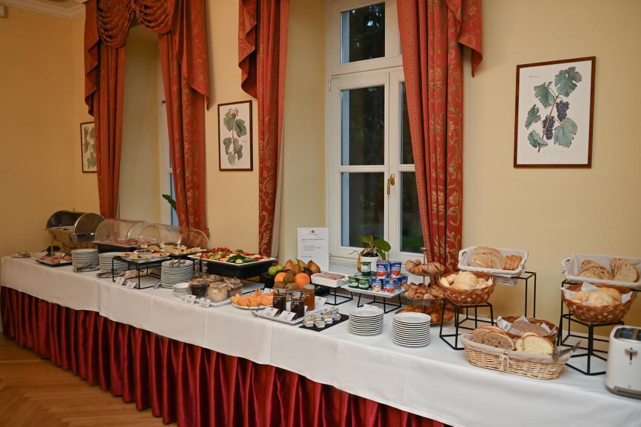 Castle Hotel Grof Degenfeld Superior Торцол Екстер'єр фото