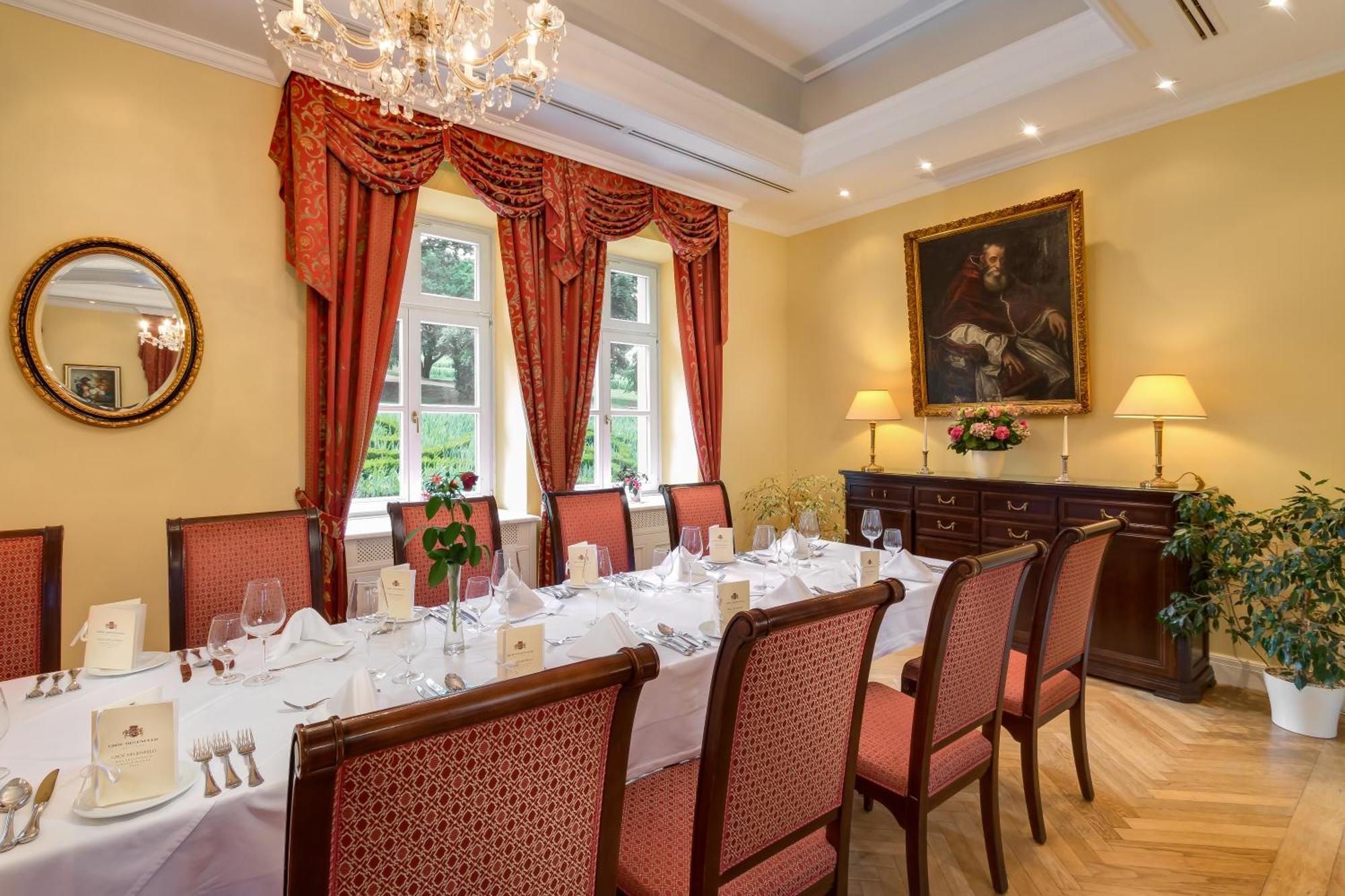 Castle Hotel Grof Degenfeld Superior Торцол Екстер'єр фото