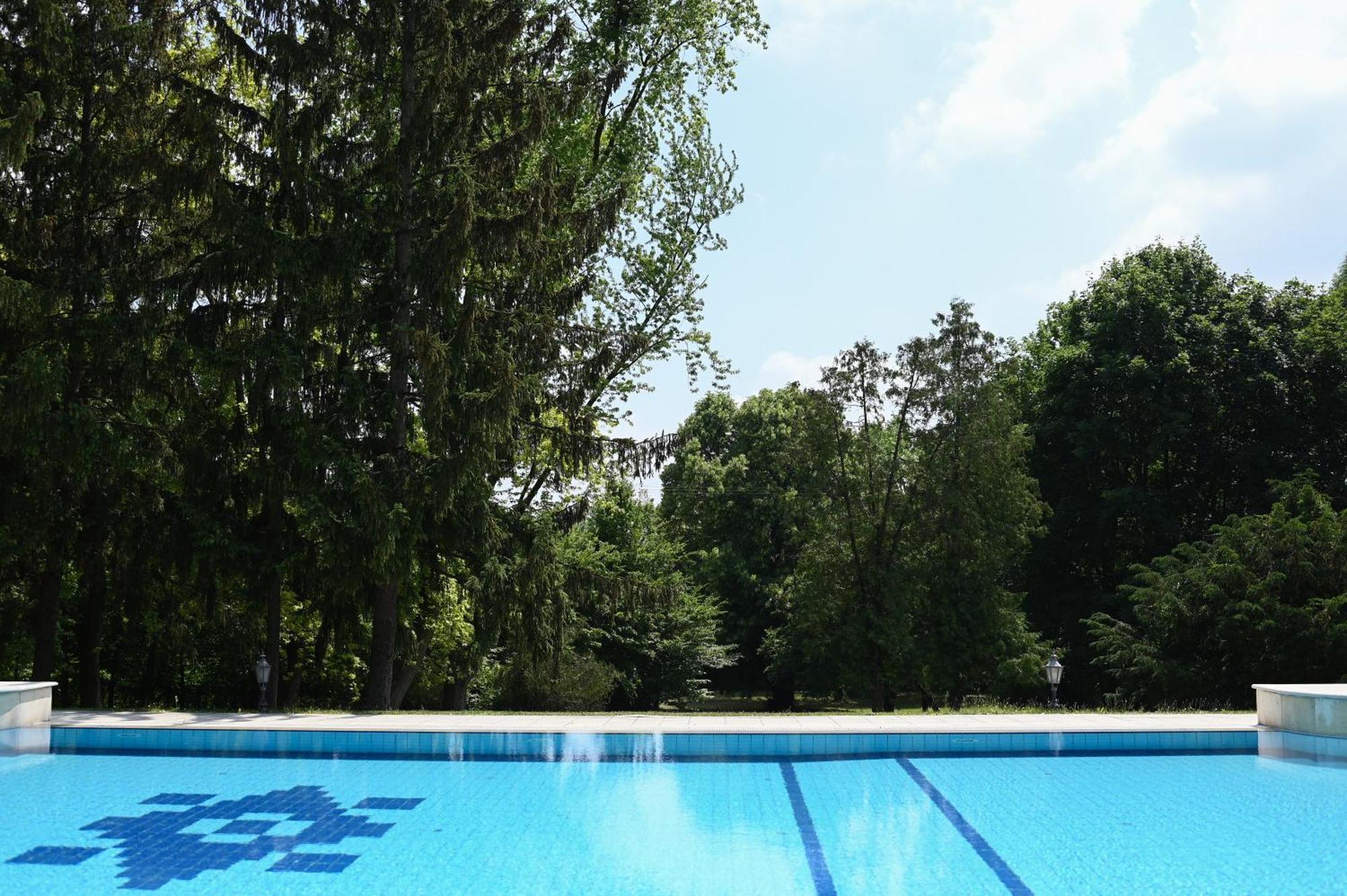 Castle Hotel Grof Degenfeld Superior Торцол Екстер'єр фото